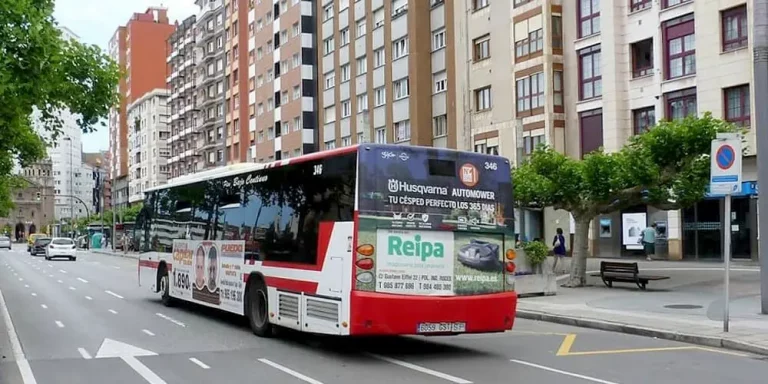 Publicidad Autobús Gijón_Trasera Integral