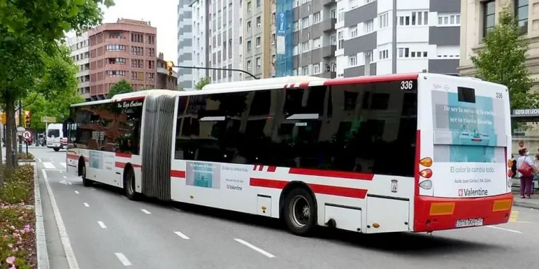 Publicidad Autobús Gijón_Trasera Integral Articulado