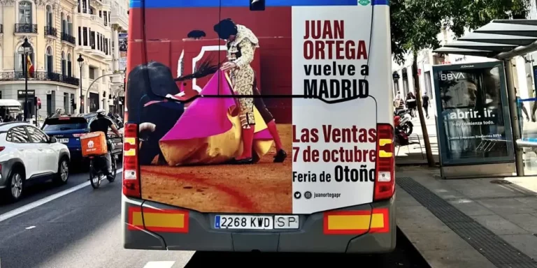Publicidad Autobús Madrid_TRASERA INTEGRAL ARTICULADO
