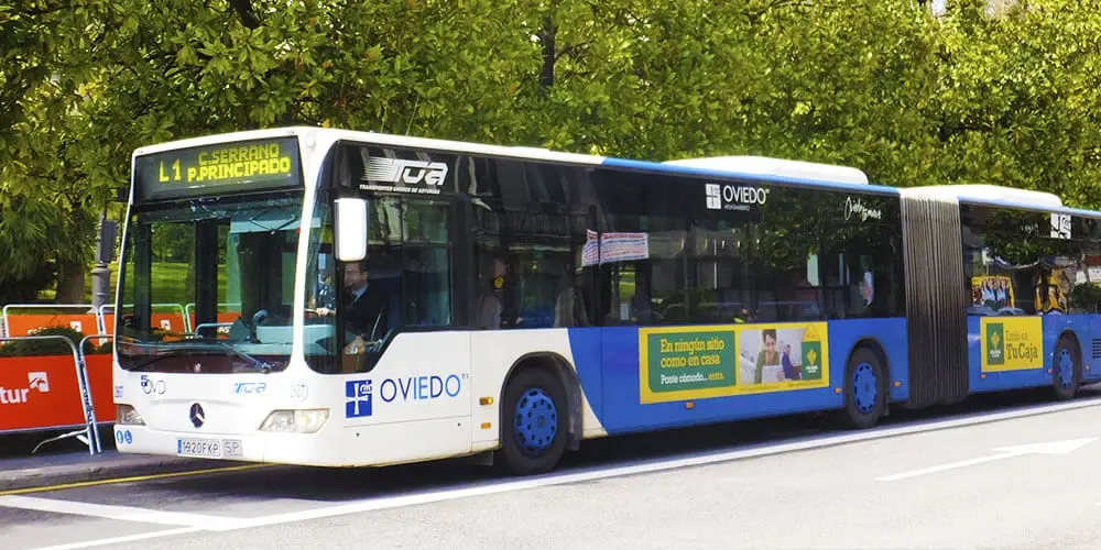 Publicidad Autobús Oviedo_ESTANDAR ARTICULADO