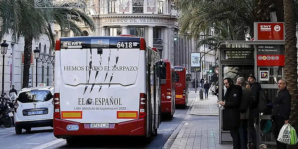 Publicidad Autobús Valencia_TRASERA INTEGRAL