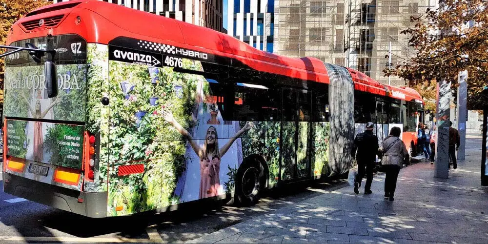 Publicidad Autobus Zaragoza_Articulado Integral