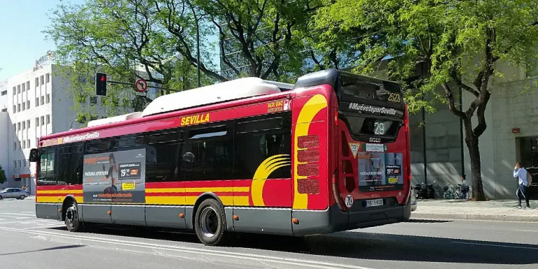 Publicidad Sevilla Autobus_GRAN LATERAL