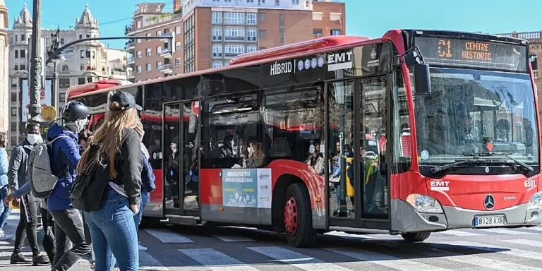 Publicidad Valencia Autobus_ESTANDAR + TRASERA INTEGRAL